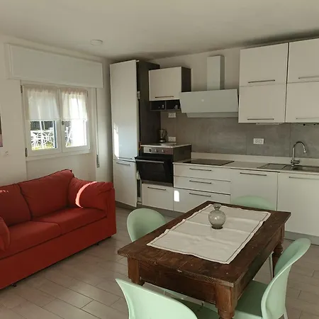 Apartmán Casa Adriana Con Incantevole Vista Bee